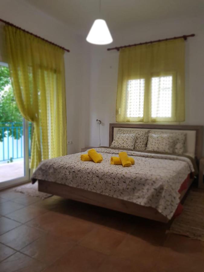 Apartamenty Rodzinne Kamena Vourla Luaran gambar